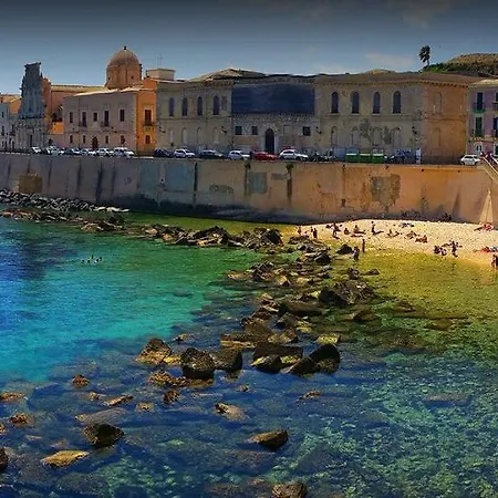 Apartment Lusso Sulla Spiaggia - Ortigia Vista Mare *